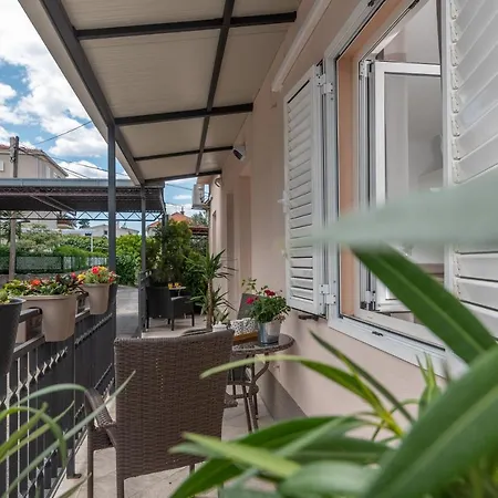 Orlic Apartament *
